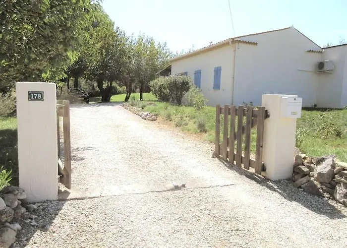 Mas Dionysos Casa de Férias Verfeuil